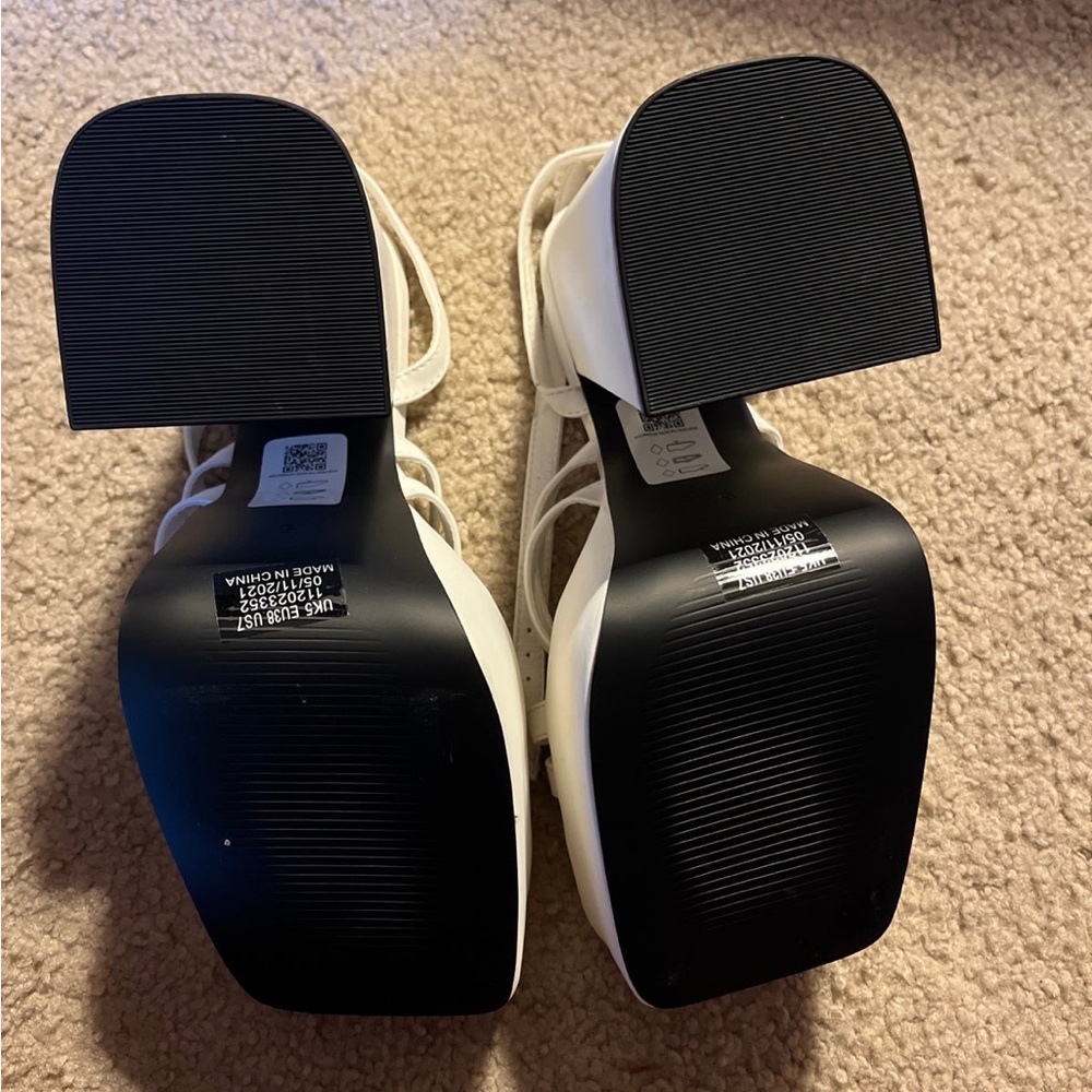 Platform shoes from ASOS Topshop. Never worn in great condition
